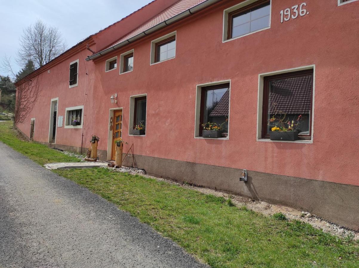 Ranc Cerveny Mlyn Villa Lisov  Екстериор снимка